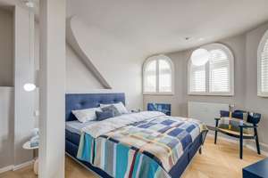 Kernsanierte DG-Wohnung mit Südterrasse in Bestlage Friedenaus – Die vollständige Adresse der Immobilie erhältst du vom Anbieter., 12161 Friedenau, Berlin – Vorschaubild 8