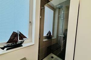 Weiße Villa - blaues Meer !
Moderne, lichtdurchflutete 3 Zimmerwohnung im Moments.






 – Moments - Parkvilla Am Fahrenberg 8, 23570 Travemünde, Lübeck – Vorschaubild 16