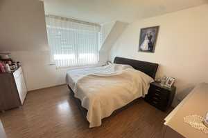 PROVISIONSFREI: PLATZWUNDER mit HAUSCHARAKTER – 
6-ZIMMER MAISONETTE mit BALKON & TIEFGARAGENPLATZ – Leverkusen – Vorschaubild 9