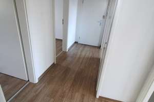 Schöne 3 Raumwohnung mit Balkon in gutem Wohnumfeld, Maßküche möglich. – Holtkamp 23, 45886 Ückendorf, Gelsenkirchen – Vorschaubild 4