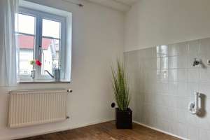 Schnuckeliges Einfamilienhaus inmitten von Geisenhausen - OHNE KÄUFER-PROVISION !!! – Landshuter Strasse 35, 84144 Geisenhausen – Vorschaubild 7