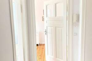 Seltene Gelegenheit: Vermietete Altbauwohnung mit Balkon in Berlin-Steglitz – Halskestraße 3, 12167 Steglitz, Berlin – Vorschaubild 1