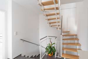 ***Perfekter Schnitt: charmante, gepflegte DDH in schöner Wohngegend.*** – Die vollständige Adresse der Immobilie erhältst du vom Anbieter., 61348 Bad Homburg vor der Höhe – Vorschaubild 6