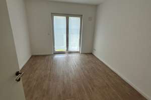 Gartenparadies inklusive: Komfortable 4-Zimmer Wohnung mit toller Einbauküche  und zwei Carport – Die vollständige Adresse der Immobilie erhältst du vom Anbieter., 38442 Ehmen, Wolfsburg – Vorschaubild 36