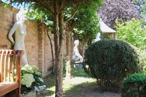 Stilvolles Einfamilienhaus mit fantastischer Gartenanlage inkl. Garage und Carport – Die vollständige Adresse der Immobilie erhältst du vom Anbieter., 93051 Kumpfmühl-Ziegetsdorf-Neuprüll, Regensburg – Vorschaubild 4