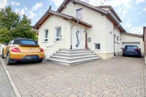 Modernes Wohnen in der malerischen Weingegend Gemmrigheim mit viel Platz! – Ludwigsburg (Kreis) – Vorschaubild 1