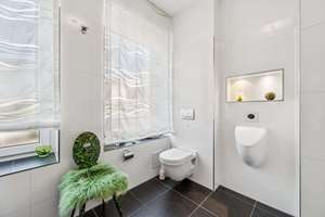 ::: Absolutes Highlight! 5,5 Zi. - Wohnen und Arbeiten I Balkon, Keller, Stpl., TG-Stpl. möglich ::: – Die vollständige Adresse der Immobilie erhältst du vom Anbieter., 70372 Seelberg, Stuttgart – Vorschaubild 6
