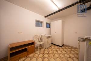 Charmante Villa auf parkähnlichem Anwesen – Die vollständige Adresse der Immobilie erhältst du vom Anbieter., 97074 Frauenland, Würzburg – Vorschaubild 18