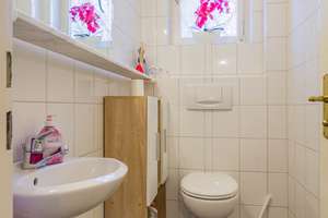 Top-Lage in Wellingsbüttel!
Leben im Grünen mit großem Garten – Die vollständige Adresse der Immobilie erhältst du vom Anbieter., 22391 Wellingsbüttel, Hamburg – Vorschaubild 13