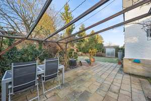 Property thumbnail 9