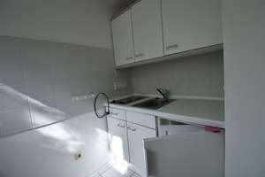 Singles o. Pendler aufgepasst! Souterrain-Whg mit Kitchenette in D-Stockum – Niederrheinstraße 16a, 40474 Stockum, Düsseldorf – Vorschaubild 10