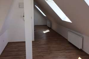 Sehr schönes DG Appartement in grüner Oase – Taubenstraße 24, 42699 Ohligs/Aufderhöhe/Merscheid, Solingen – Vorschaubild 3