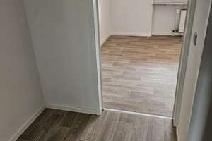  3 Zimmern in Leverkusen Wiesdorf  – Wiesdorfer Platz 10, 51373 Wiesdorf, Leverkusen – Vorschaubild 12