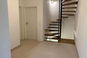 1 Komplettes Reihenhaus mit Garage in Erkelenz!!! - Ideal für Ehepaare oder  Firmennutzung (Büros..) – Am Hagelkreuz 65, 41812 Erkelenz – Vorschaubild 4