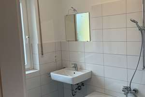Umzug gefällig? - Großzügige 3-Zimmer-Wohnung in guter Lage – Ulrich-Schwarz-Str. 4, 86157 Pfersee-Nord, Augsburg – Vorschaubild 4