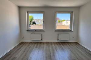 Nähe Allee-Center Essen. Schöne, renovierte und lichtdurchflutete 3-Zimmer Wohnung. – Altenessener Str.  449, 45329 Altenessen-Nord, Essen – Vorschaubild 2