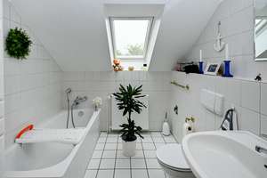 Bothfeld, Nähe Mittellandkanal! Super gepflegte 3-Zimmer-Wohnung mit Balkon – Die vollständige Adresse der Immobilie erhältst du vom Anbieter., 30657 Bothfeld, Hannover – Vorschaubild 3