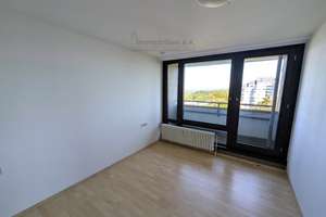 Schöne helle 2-Zimmer Wohnung im herzen von Neugereut – 70378 Neugereut, Stuttgart – Vorschaubild 19