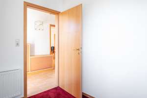 Davenstedt: Wohnen wie im Haus – Energieeffiziente Maisonette mit Atelier, großem Balkon & Garage. – Im Bruchkampe 8D, 30455 Davenstedt, Hannover – Vorschaubild 49