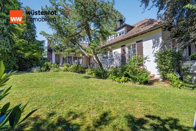 Repräsentative Villa mit Einliegerwohnung - 247m² Wohnfläche auf 952m² Privatgrund