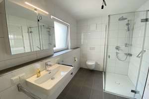 ***Hochwertige 2,5-Zi.-Wohnung mit offener Küche, Balkon und TG-Stellplatz in Stuttgart-Botnang*** – Die vollständige Adresse der Immobilie erhältst du vom Anbieter., 70195 Botnang-Süd, Stuttgart – Vorschaubild 10