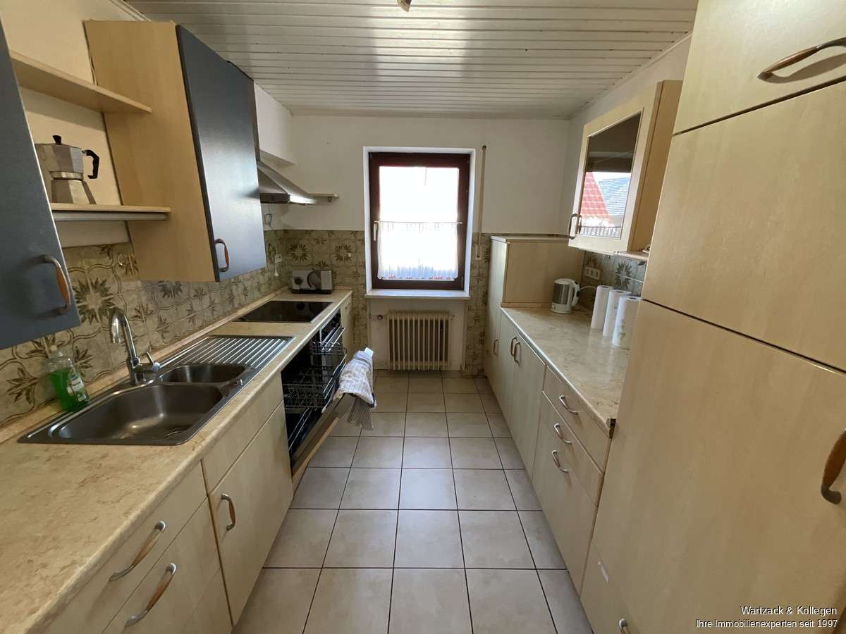 Immobilie in Postbauer-Heng - Familienschatz!
Ein- bis Zweifamilienhaus 
in Postbauer-Heng (Kemnath) - Bild 4