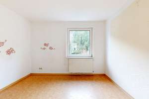 Ruhige Doppelhaushälfte mit Garten & Stellplätzen in Pirmasens-Niedersimten – Die vollständige Adresse der Immobilie erhältst du vom Anbieter., 66955 Niedersimten, Pirmasens – Vorschaubild 13