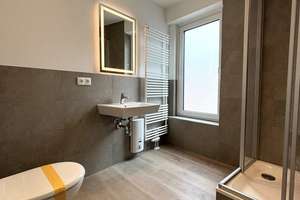 Ein Zuhause, das man erlebt haben muss - Einzigartige 305 m² im Herzen von Bad Bramstedt. – Die vollständige Adresse der Immobilie erhältst du vom Anbieter., 24576 Bad Bramstedt – Vorschaubild 12