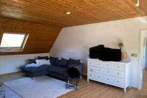 Modernisierte 3-Zimmer-DG-Wohnung mit Dachterrasse & Burgblick in Klingenmünster – Steinstraße 1, 76889 Klingenmünster – Vorschaubild 3