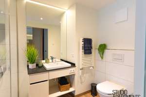 Strom, WLAN & Gym inklusive: Premium Apartment im Erlanger Zentrum – Bechmann-Rahn-Weg 2, 91052 Rathausplatz, Erlangen – Vorschaubild 1