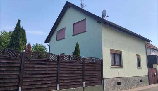 Bild von Gepflegtes Anwesen mit viel Platz für Familie, Hobby, Wellness