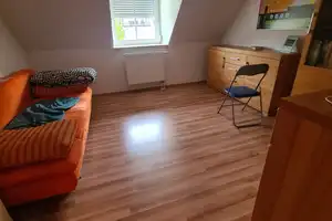 Schöne 5-Zimmer-Doppelhaushälfte mit EBK in Pfaffenhofen an der Ilm – Pfaffenhofen an der Ilm (Kreis) – Vorschaubild 9