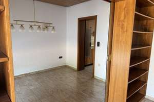 Einfamilienhaus in bester Lage von Reiterswiesen OPEN HOUSE 26.04. 14-17 UHR – Föhrenstraße 3, 97688 Bad Kissingen – Vorschaubild 11
