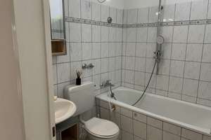 Helle und gut geschnittene 2-Zimmer-Etagenwohnung in gepflegtem Mehrfamilienhaus zu vermieten – Die vollständige Adresse der Immobilie erhältst du vom Anbieter., 50859 Widdersdorf, Köln – Vorschaubild 8