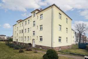 Solide Kapitalanlage: Tolle 2-Raum-Wohnung im EG  – Die vollständige Adresse der Immobilie erhältst du vom Anbieter., 1159 Naußlitz, Dresden – Vorschaubild 1
