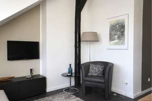 Möblierte 2-Zimmer-Wohnung mit West-Balkon in beliebter Düsseldorfer Lage – 40235 Grafenberg, Düsseldorf – Vorschaubild 2