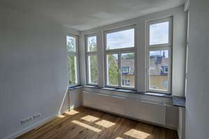 Zentral in Aachen: 4-Zimmer-Wohnung mit viel Raum