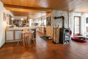 Haus im Haus - großzügiges Wohnen auf einer Ebene in ländlicher Idylle – Die vollständige Adresse der Immobilie erhältst du vom Anbieter., 73667 Kaisersbach – Vorschaubild 4