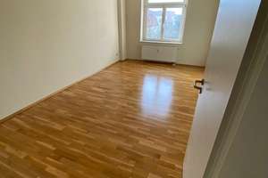Charmante 3-Zimmer-Wohnung mit 2 Bädern und 2 Balkonen im 3.OG in Dresden-Gruna – Heynahtsstraße 3, 1309 Gruna, Dresden – Vorschaubild 5