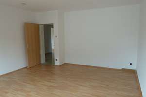 3,5 Raum Wohnung mit 91m² in zentraler Wohnlage. Große Räume. WG geeignet. – Martin-Luther-Straße 58, 45145 Holsterhausen, Essen – Vorschaubild 4