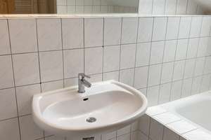 Schöne DG-Wohnung im Hansaviertel in Wuppertal – Hansastraße 20, 42109 Uellendahl-Katernberg, Wuppertal – Vorschaubild 10