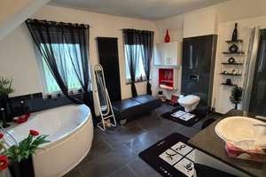 Coming Soon!
Freistehendes 1–2 Familienhaus mit zwei separaten Wohneingängen! – Die vollständige Adresse der Immobilie erhältst du vom Anbieter., 32545 Bad Oeynhausen – Vorschaubild 12
