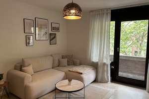 Charmante 2-Zimmer-Wohnung mit Balkon in guter Lage von Köln-Braunsfeld – Maarweg 86, 50933 Braunsfeld, Köln – Vorschaubild 3