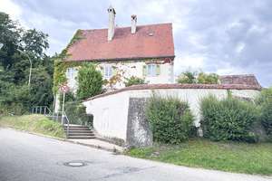 DENKMALGESCHÜTZTER PFARRHOF FÜR LIEBHABER IM BIETERVERFAHREN! - Besichtungstermin: 23.05.26 