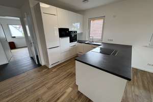 myHome-Immobilien / TOP Wohnlage - Exklusive 4 Zi-Wohnung mit Luxus EBK  und 40qm Balkon/ Terrasse – 63075 Waldheim, Offenbach am Main – Vorschaubild 5