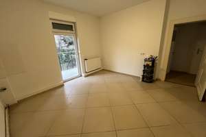 2 ZKB-Wohnung mit Balkon und Garten in Wiesbaden-Biebrich! – Imaginastr 14, 65203 Biebrich, Wiesbaden – Vorschaubild 3