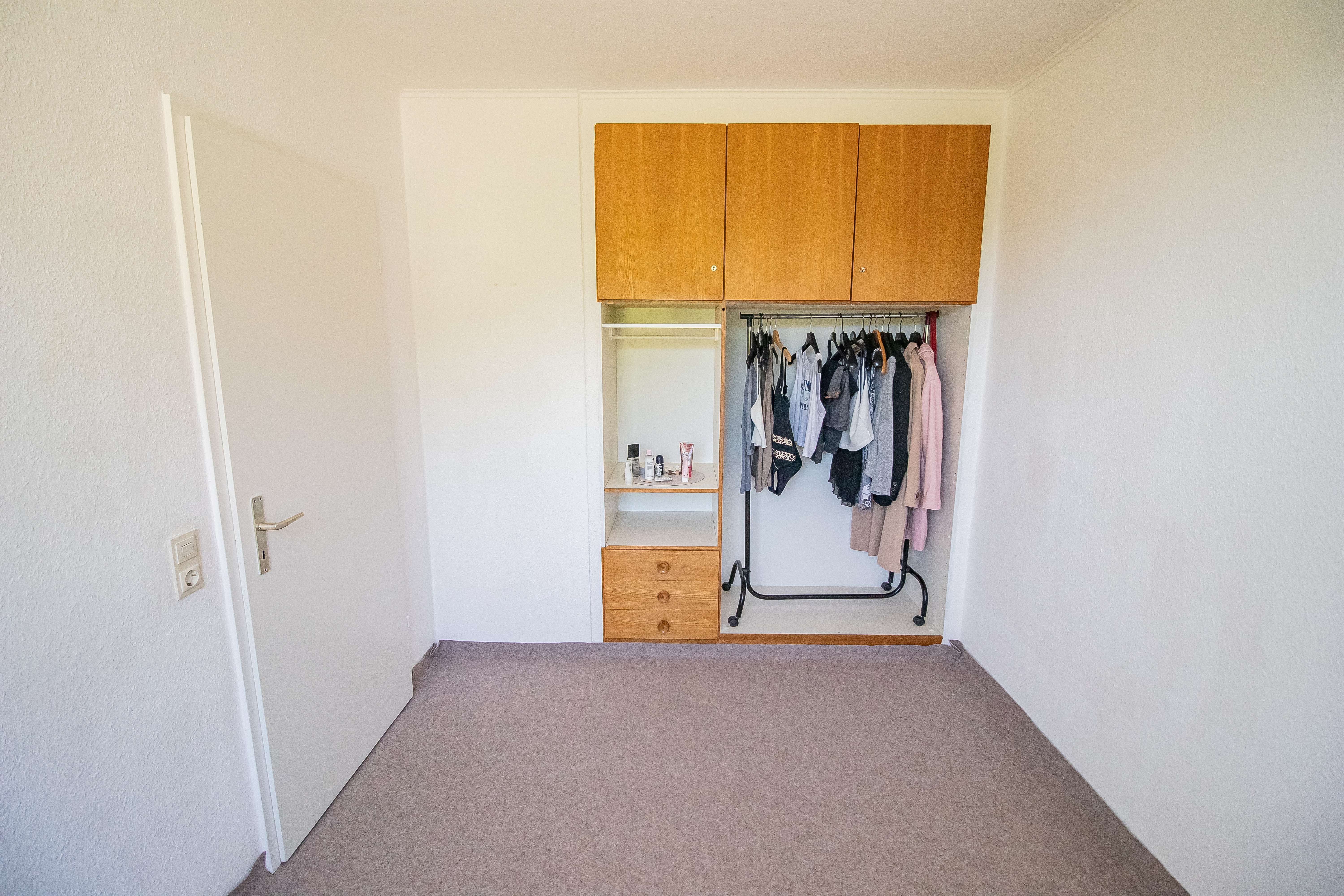 Immobilie in Freudenstadt - Gemütliche 2-Zimmer Wohnung mit Küche, Loggia und Hallenbadmitbenutzung - Bild 2
