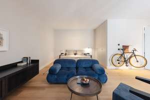Exklusive Wohnung in Berlin-Mitte | Concierge-Service & Kamin – Glinkastraße 17, 10117 Mitte (Ortsteil), Berlin – Vorschaubild 2