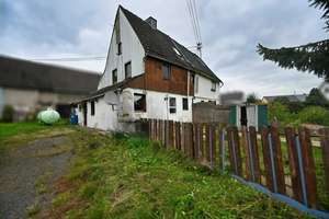 Urgemütliches Einfamilienhaus mit viel Potenzial – Ihr Zuhause zum Wohlfühlen ! – Die vollständige Adresse der Immobilie erhältst du vom Anbieter., 56244 Hahn am See – Vorschaubild 1