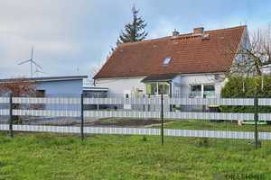 Dr. Lehner Immobilien NB -
Modernes Bauernhaus am Ortsrand ideal für Pferdehaltung – Demmin (Kreis) – Vorschaubild 4